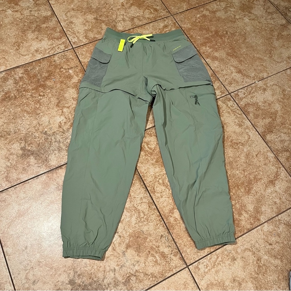 Lululemon Hiking Jogger / Shorts